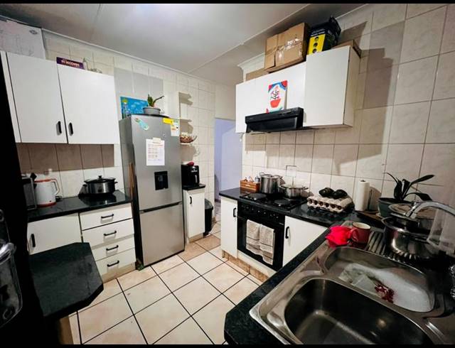 2 BEDROOM PROPERTY TO RENT IN RIVERLEA